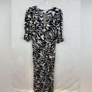 H&M Stylish Black and White Women's Dress size M